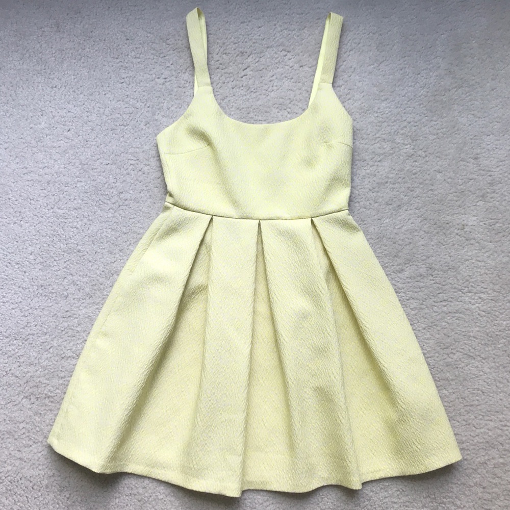 Zara Trafaluc TRF Yellow Mini Skater Dress Sz M